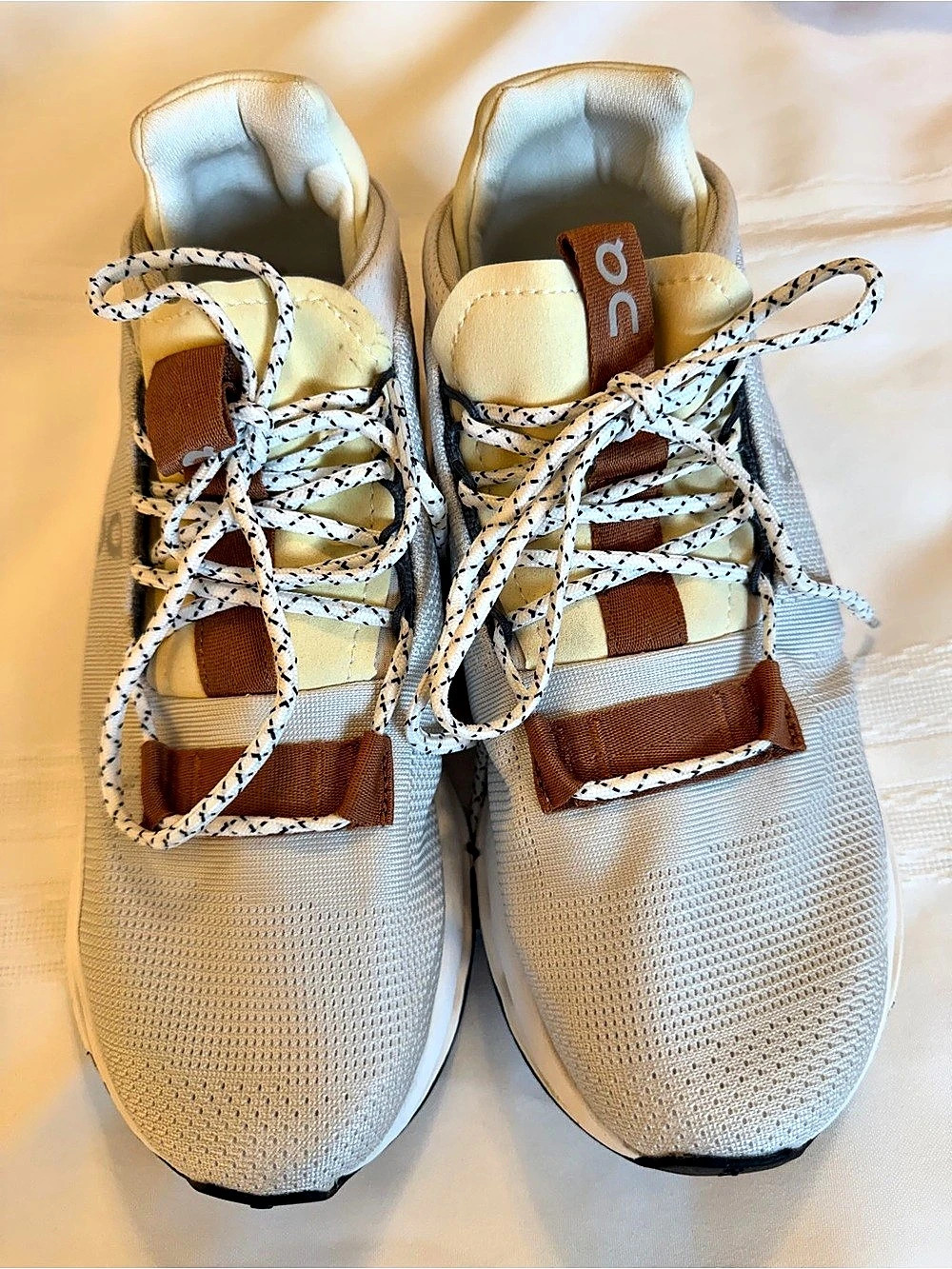 On Running Cloudnova Women's Sneakers US 8 White Pearl Brown
